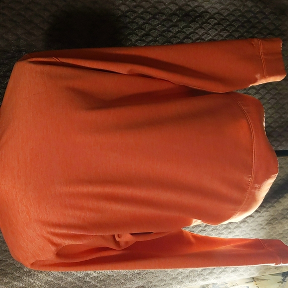 Under Armour Sweatshirt - Picture 3 of 3